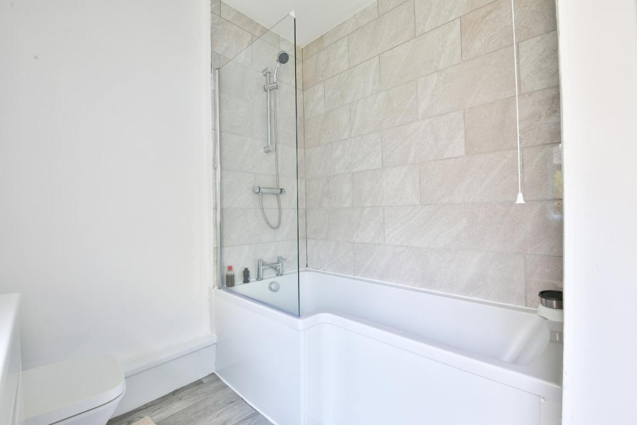 Spacious 3 Bedroom Close To Cardiff City Centre Экстерьер фото