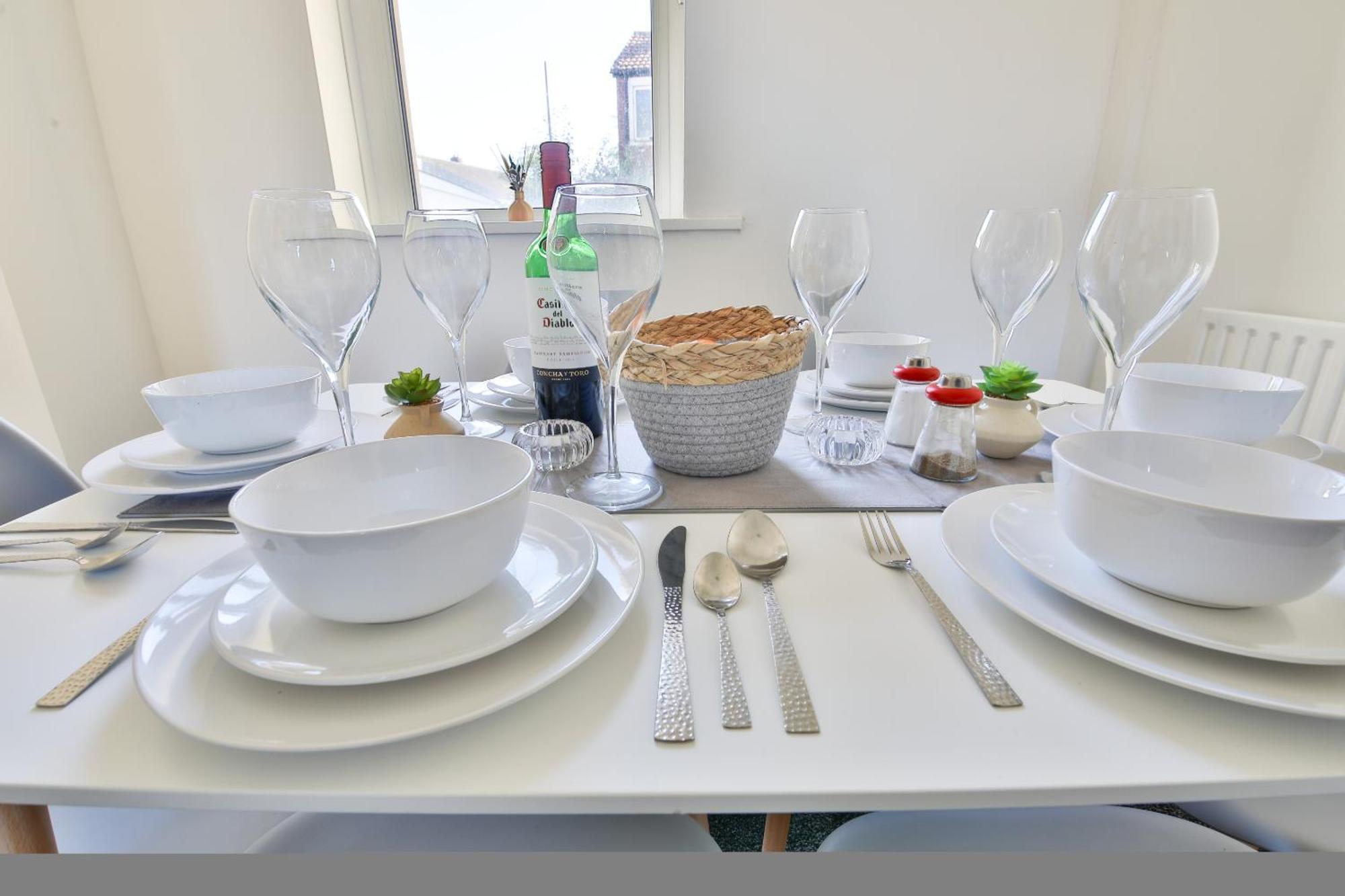 Spacious 3 Bedroom Close To Cardiff City Centre Экстерьер фото